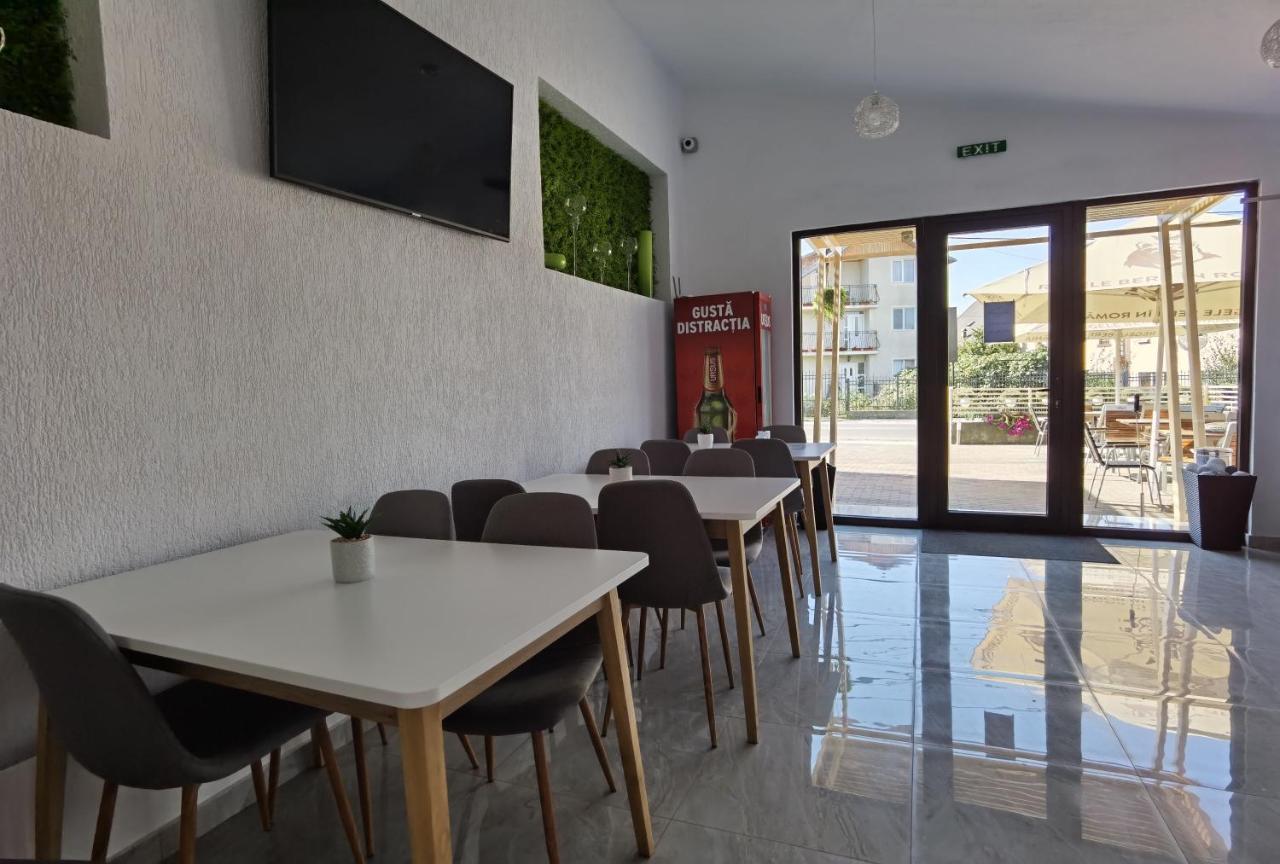 Pensiunea Prestige House Curtea de Argeş Exterior foto